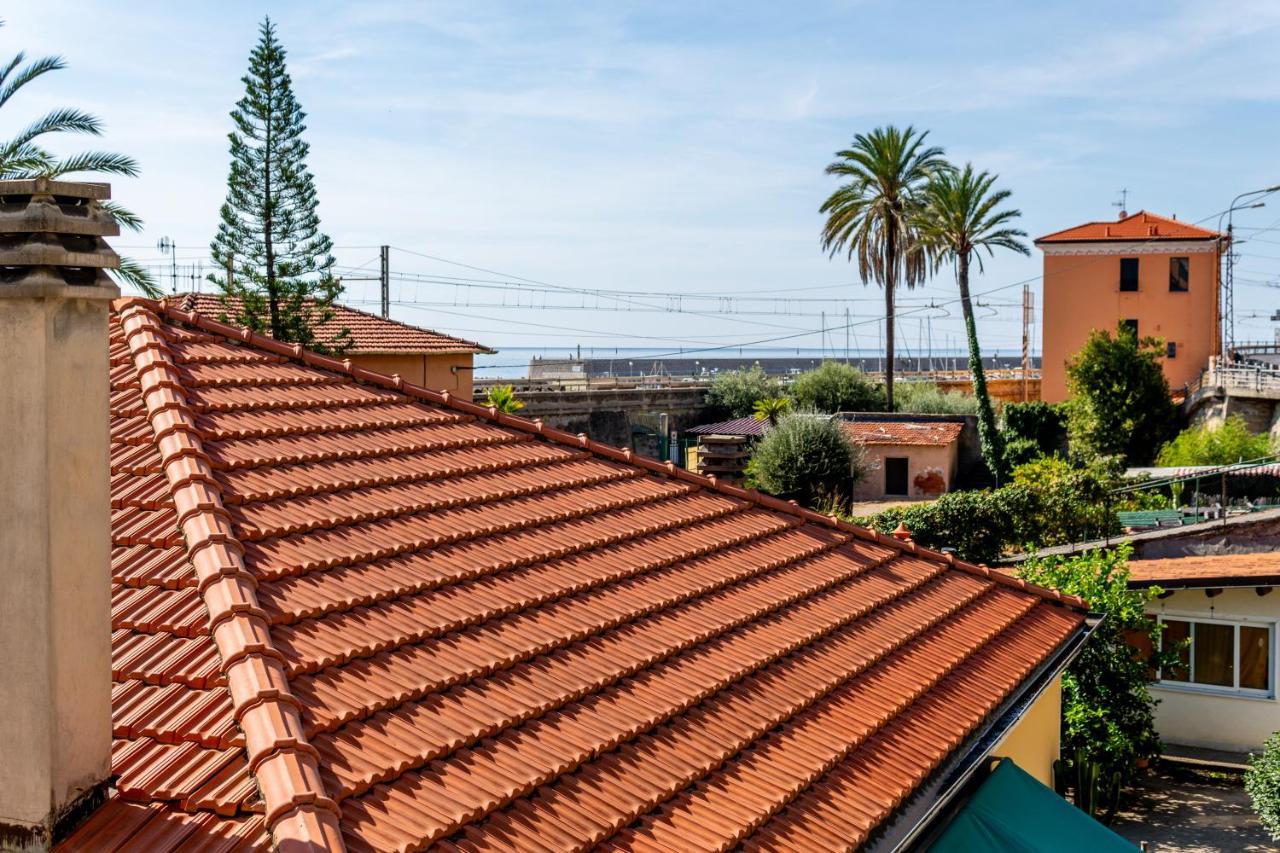New Fishermans House Seaside, Air Conditioning & Wi-Fi Bordighera Buitenkant foto